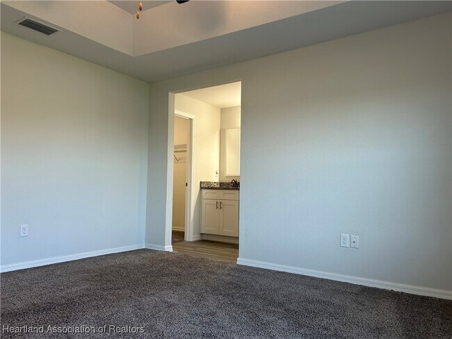 Building Photo - 6609 Concord St