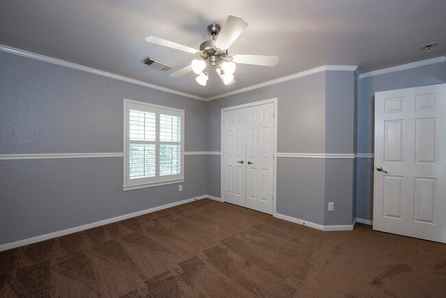 Building Photo - 46 N Planchard Cir