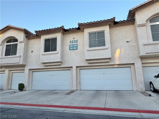 Building Photo - 4930 Black Bear Rd