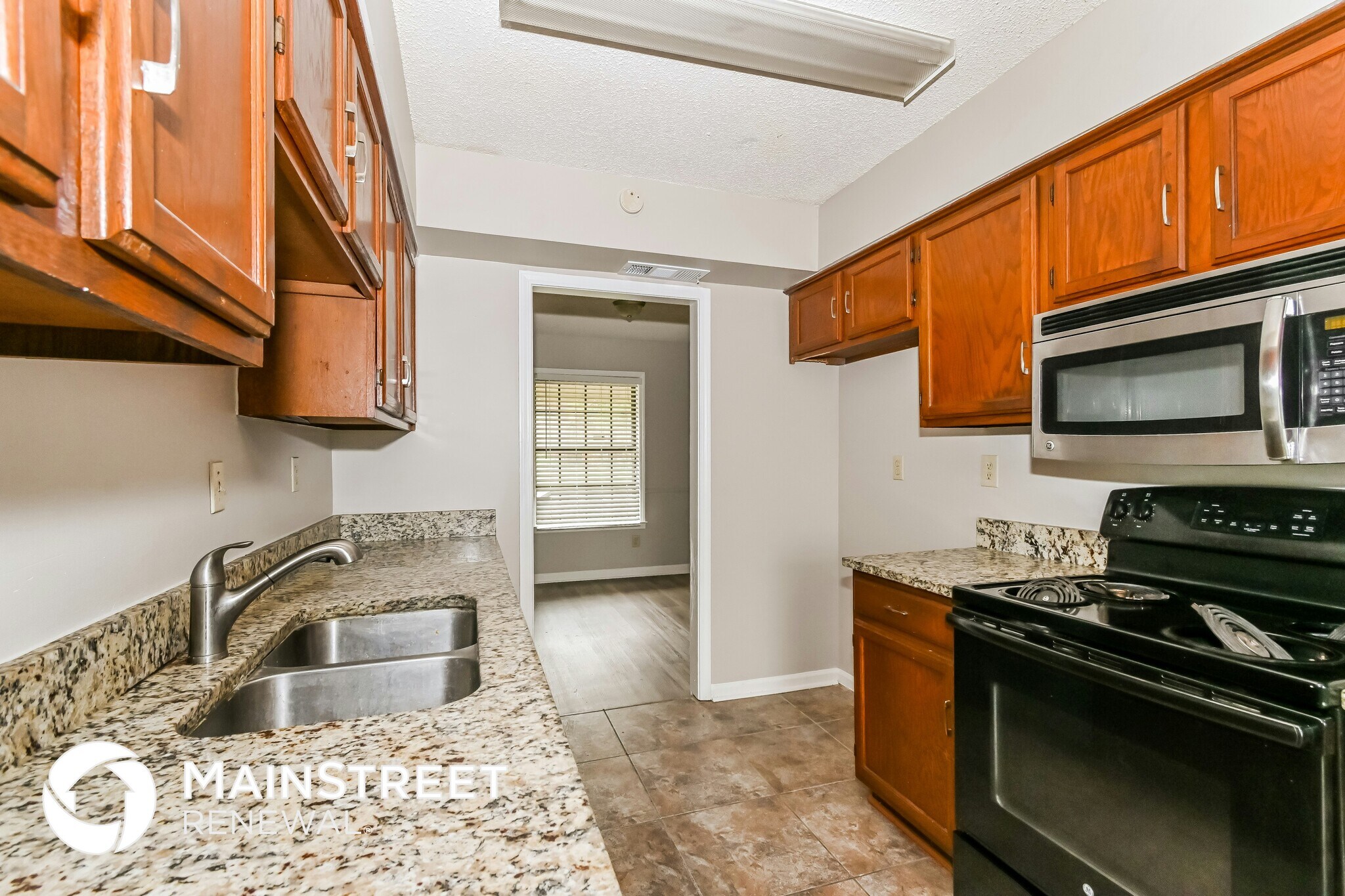 Building Photo - 6770 Starkenburg Ln