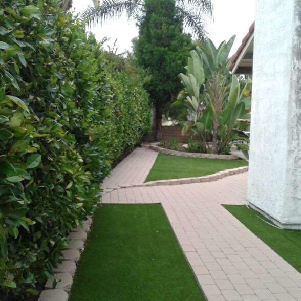 Building Photo - 2696 Magellan Ln