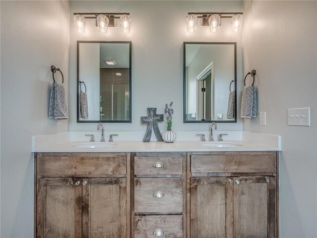 Building Photo - 12828 High Plains Ave