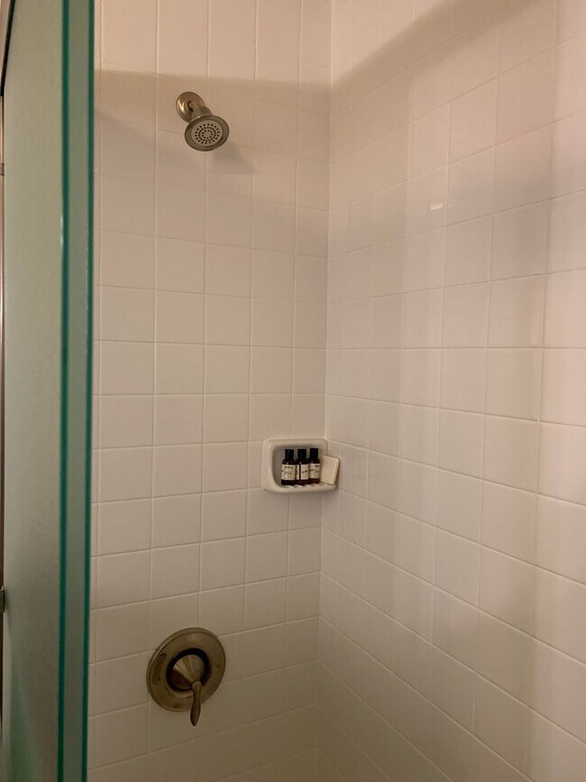 Building Photo - Contemporary Home with a pool near Bullard High School Fresno, CA