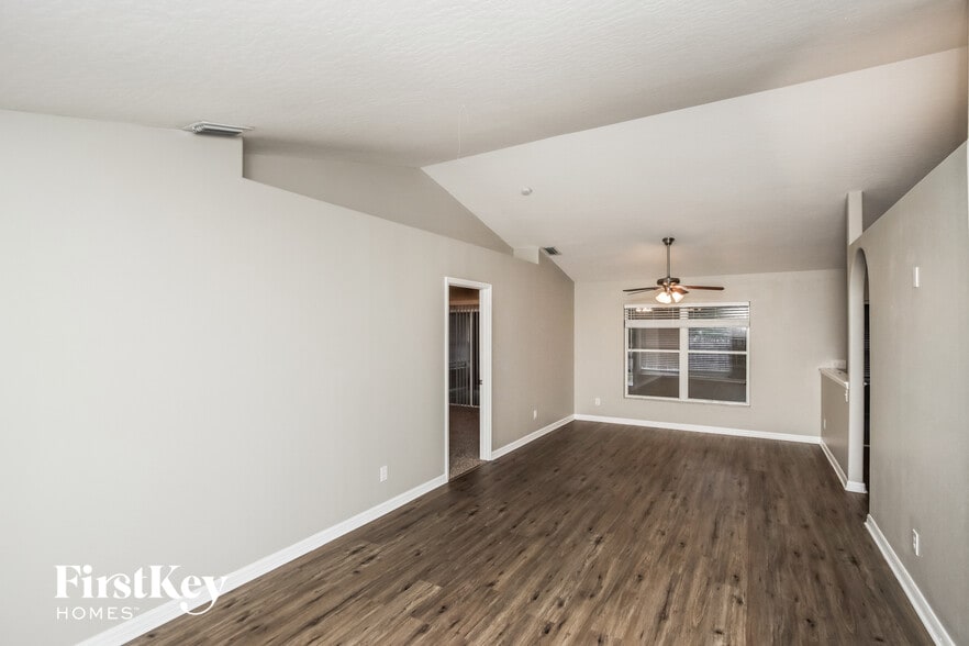 Building Photo - 1278 Ashboro Cir SE