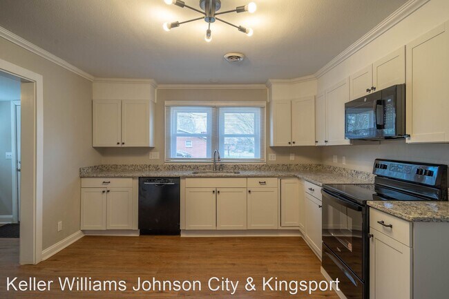 Building Photo - 3 br, 3 bath House - 1319 Seminole Drive