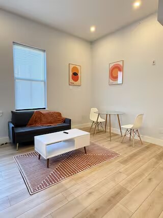 Building Photo - 3439 Lancaster Ave