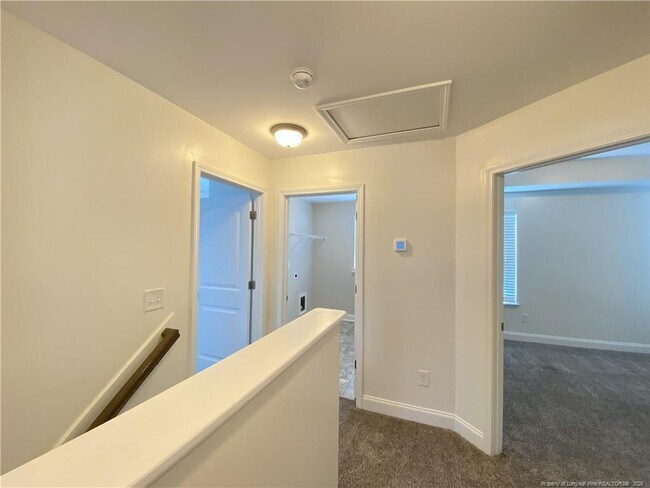 Building Photo - 140 Verdmont Dr