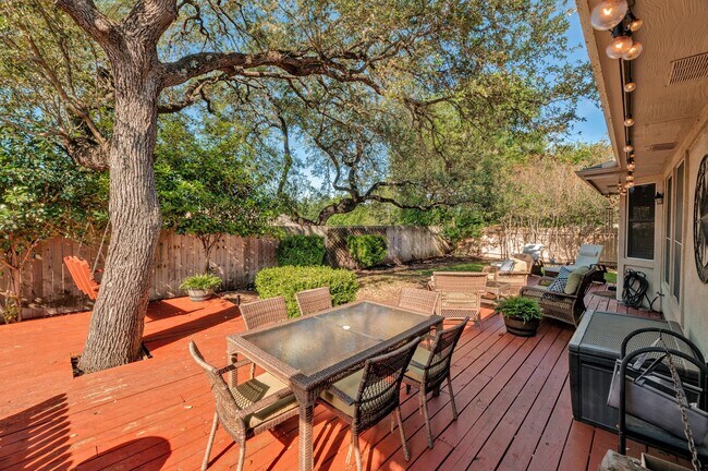 Building Photo - 2508 Sonoma Cv