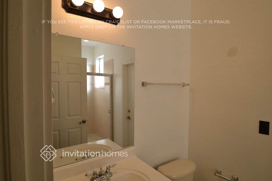 Building Photo - 13100 SW 54th Ct