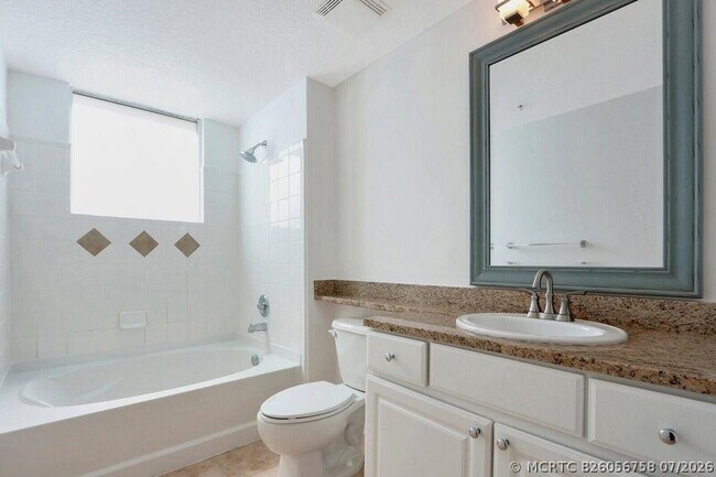 Building Photo - 7101 Myrtlewood Cir W