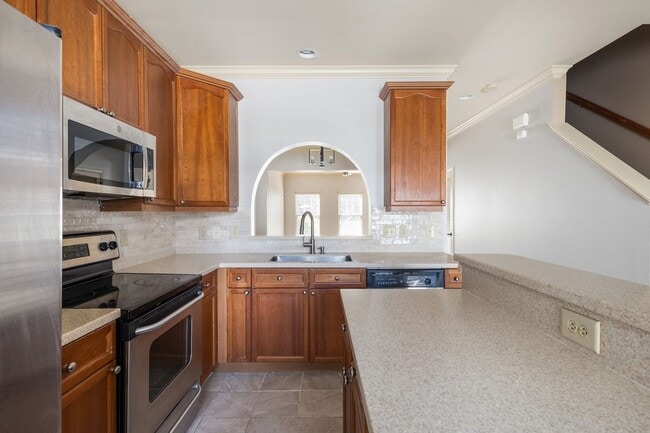 Building Photo - 4316 Summercrest Blvd