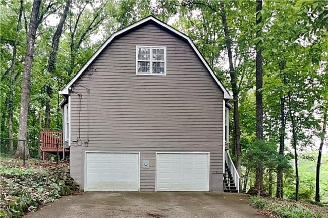Building Photo - 3978 Catalina Dr