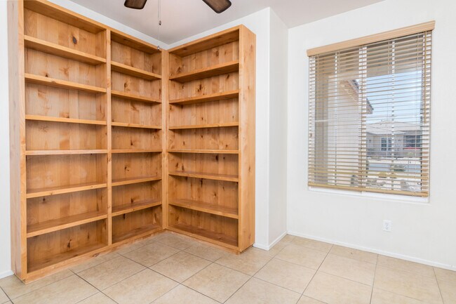 Building Photo - 66168 S Agua Dulce Dr