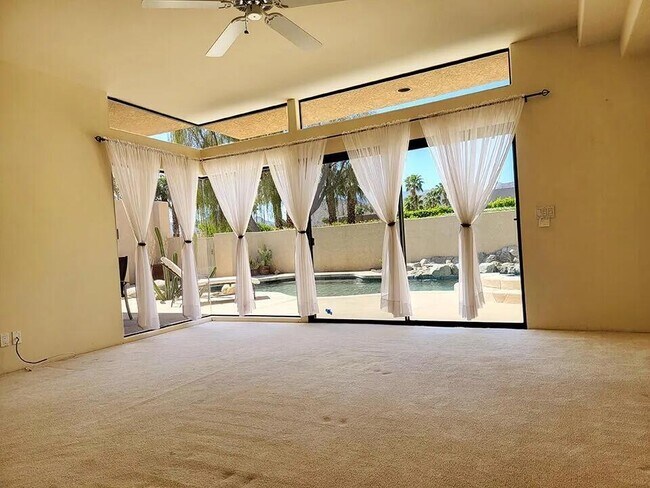 Building Photo - 72836 Mesa View Dr