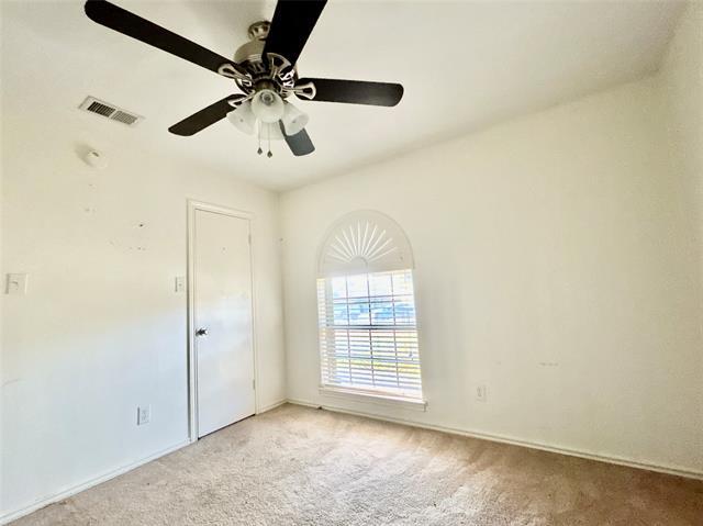 Building Photo - 6010 Fawn Valley Ln