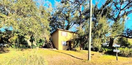 Building Photo - 1702 E Mulberry Dr