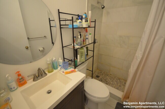 Building Photo - 772 Columbus Ave