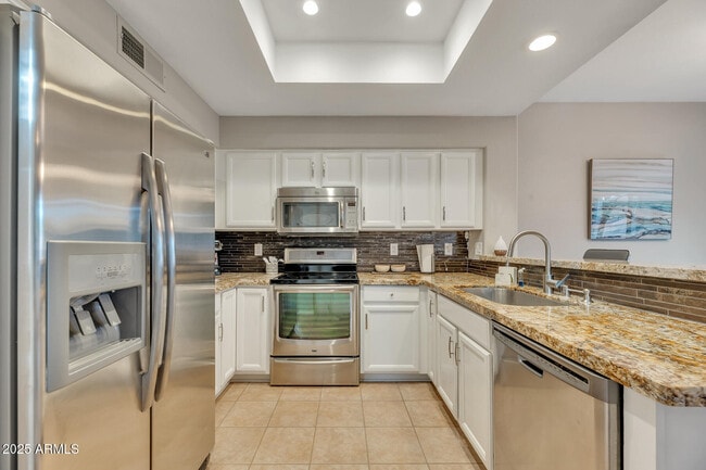 Building Photo - 3510 W Chama Dr