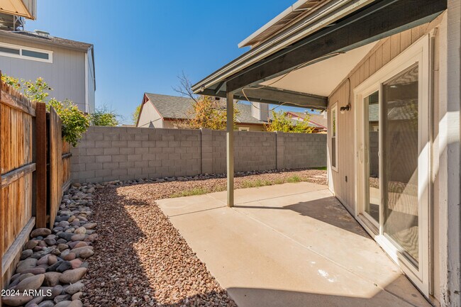 Building Photo - 7034 S 42nd St
