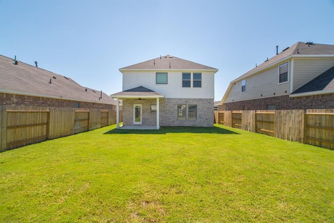 Building Photo - 10569 Preserve Wy