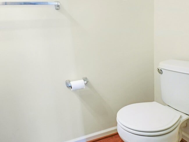 Building Photo - 21310 Jettison Ct