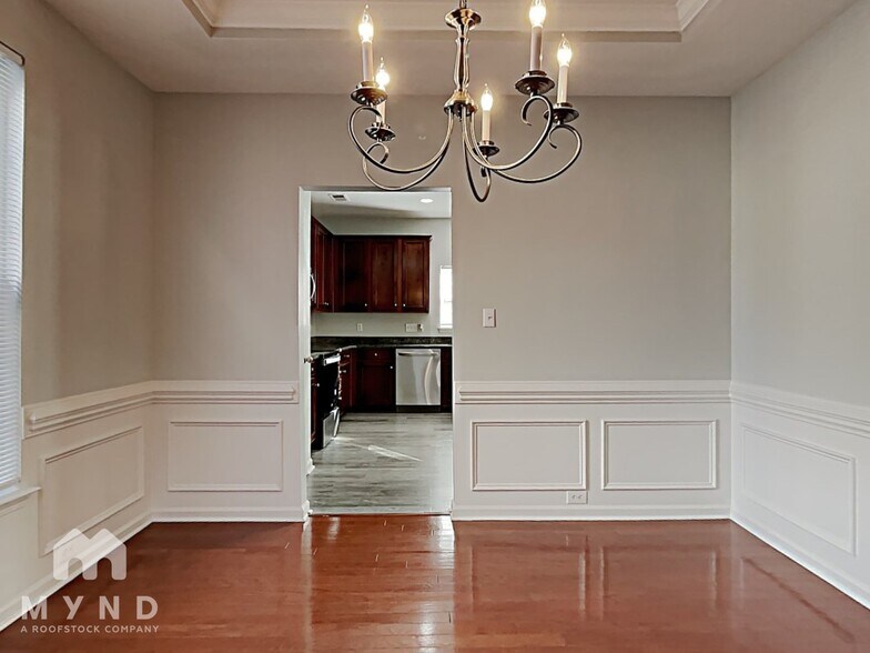 Building Photo - 15819 Herring Gull Way