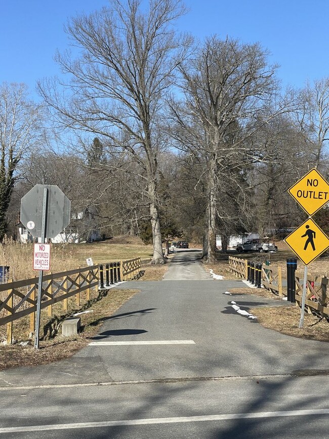 Building Photo - Dalfield