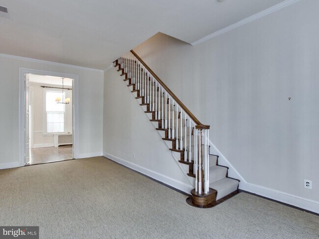 Building Photo - 1217 29th St NW