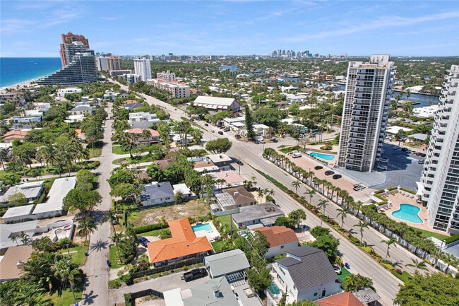 Building Photo - 2716 N Ocean Blvd