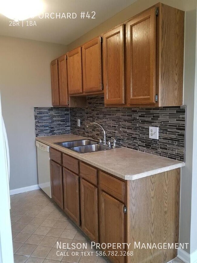 Building Photo - 15846 Orchard Ln