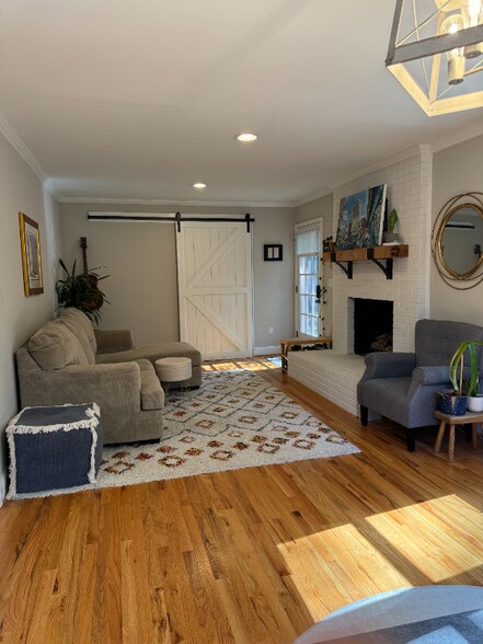 Building Photo - 1810 Rankin St