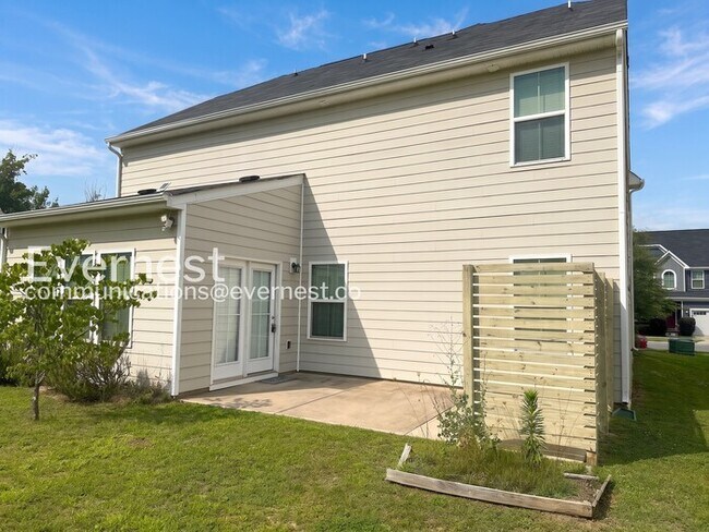 Building Photo - Limited Time Special Offer / 4 Bed, 2.5 Bath Home with Garage / Pet-Friendly / Vouchers Accepted ...