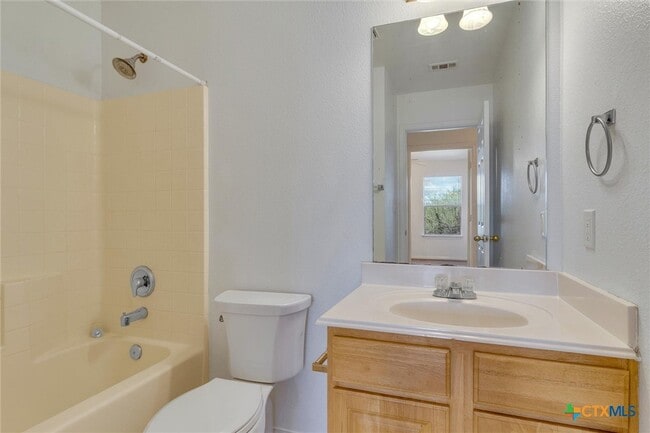 Building Photo - 3146 Douglas Fir Dr