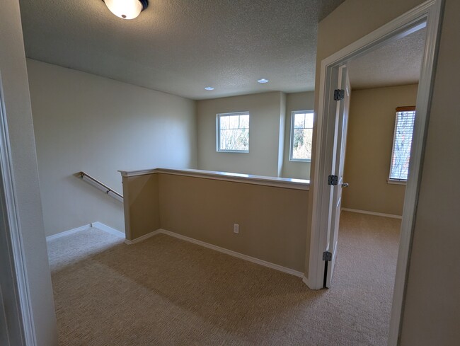 Building Photo - 20565 Sun Meadow Way