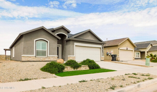 Building Photo - 13849 Sky Harbor Ave