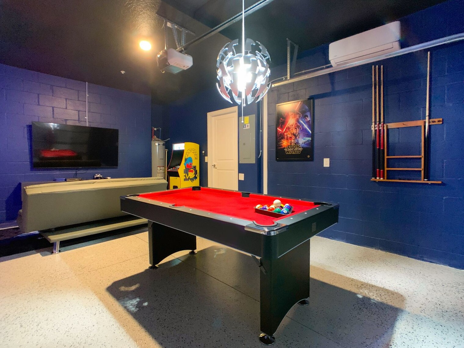 Building Photo - 1147 Drop Ln