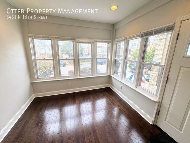 Building Photo - 6451 N 16th St