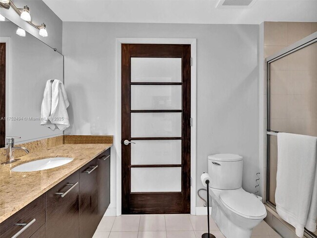 Building Photo - 3029 NE 188th St