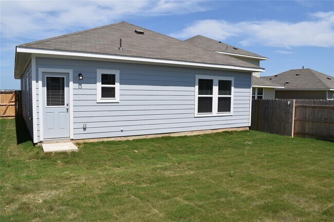 Building Photo - 11705 Murano Dr