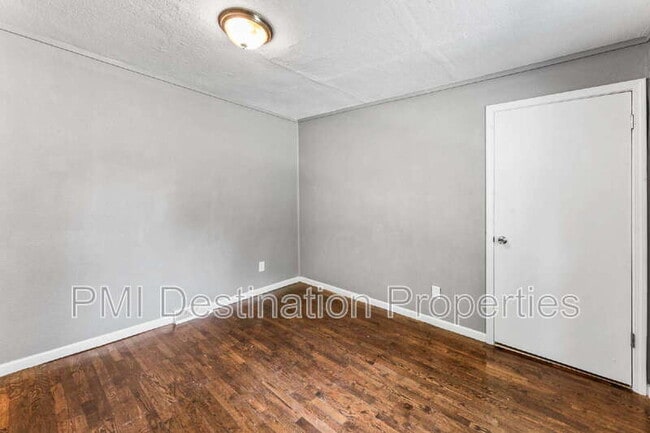 Building Photo - 4718 Craig Ln