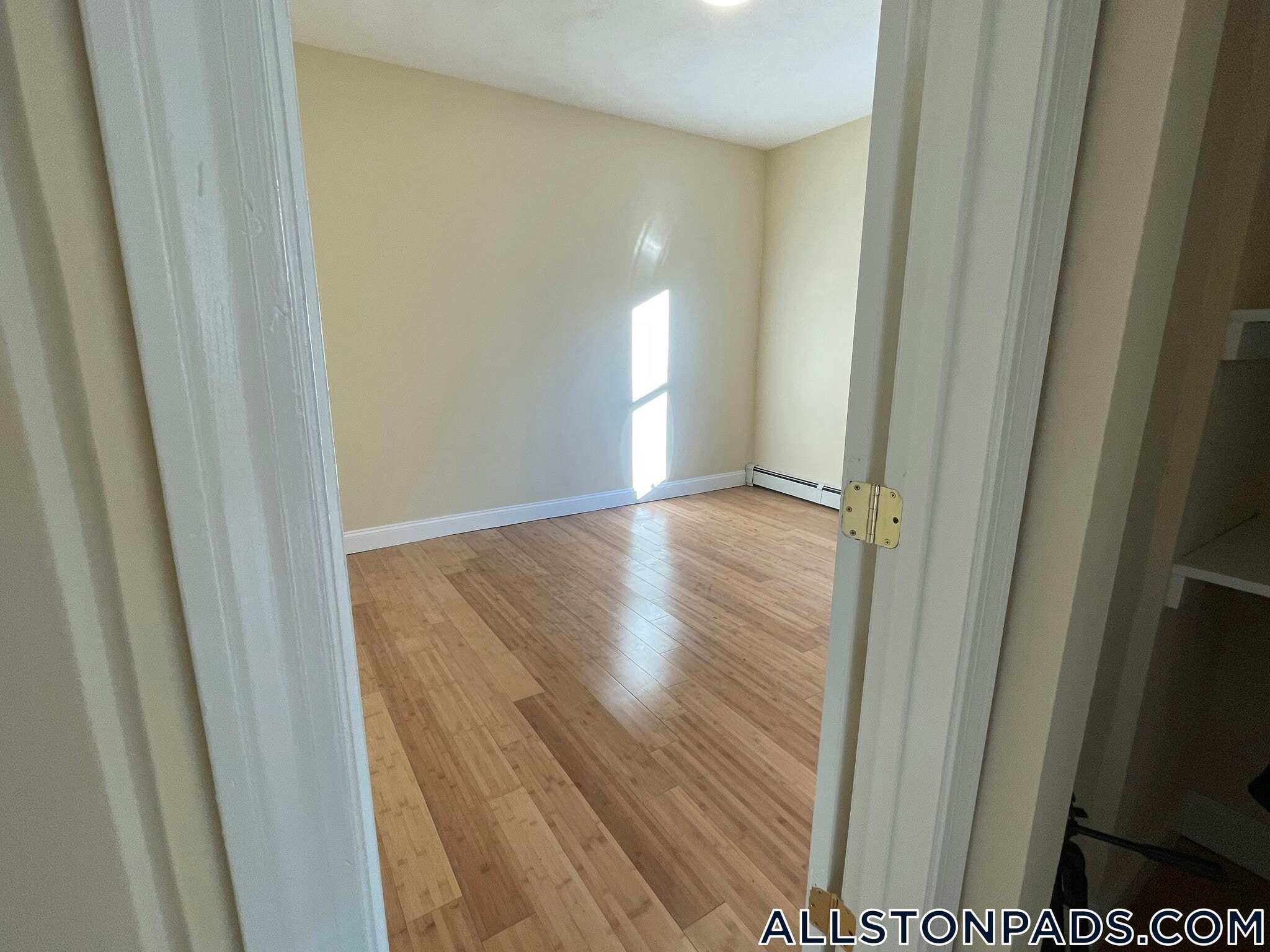 Building Photo - 34 Pratt St