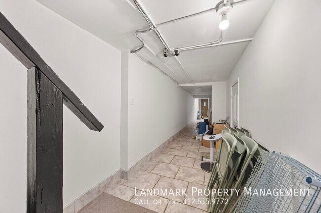 Building Photo - 4758 S Champlain Ave