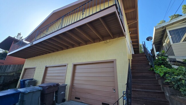 Building Photo - 7269 Willow St