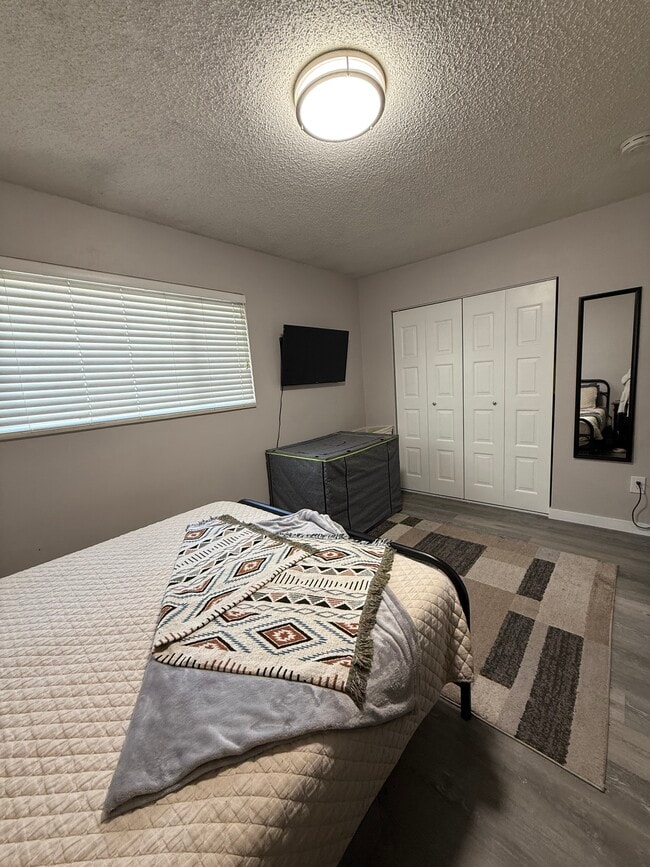 Building Photo - 7309 W Hampden Ave