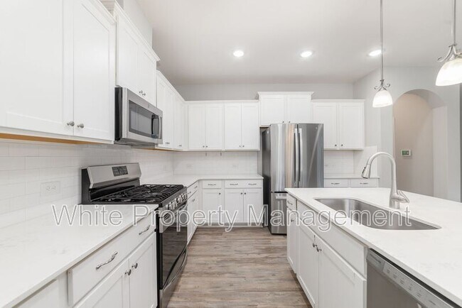 Building Photo - 757 Garrett Green Way