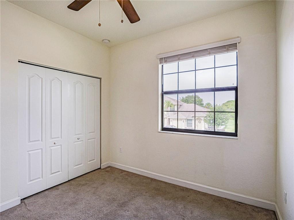 Building Photo - 10092 W Villa Cir