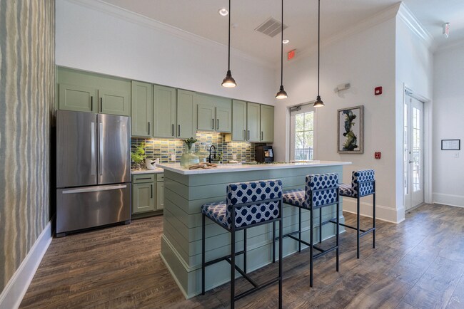 Building Photo - 100 Shellbark Way