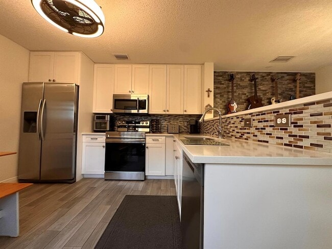 Building Photo - 1728 Shoreside Cir