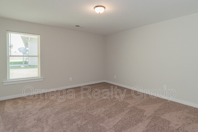 Building Photo - 112 Brookside Way