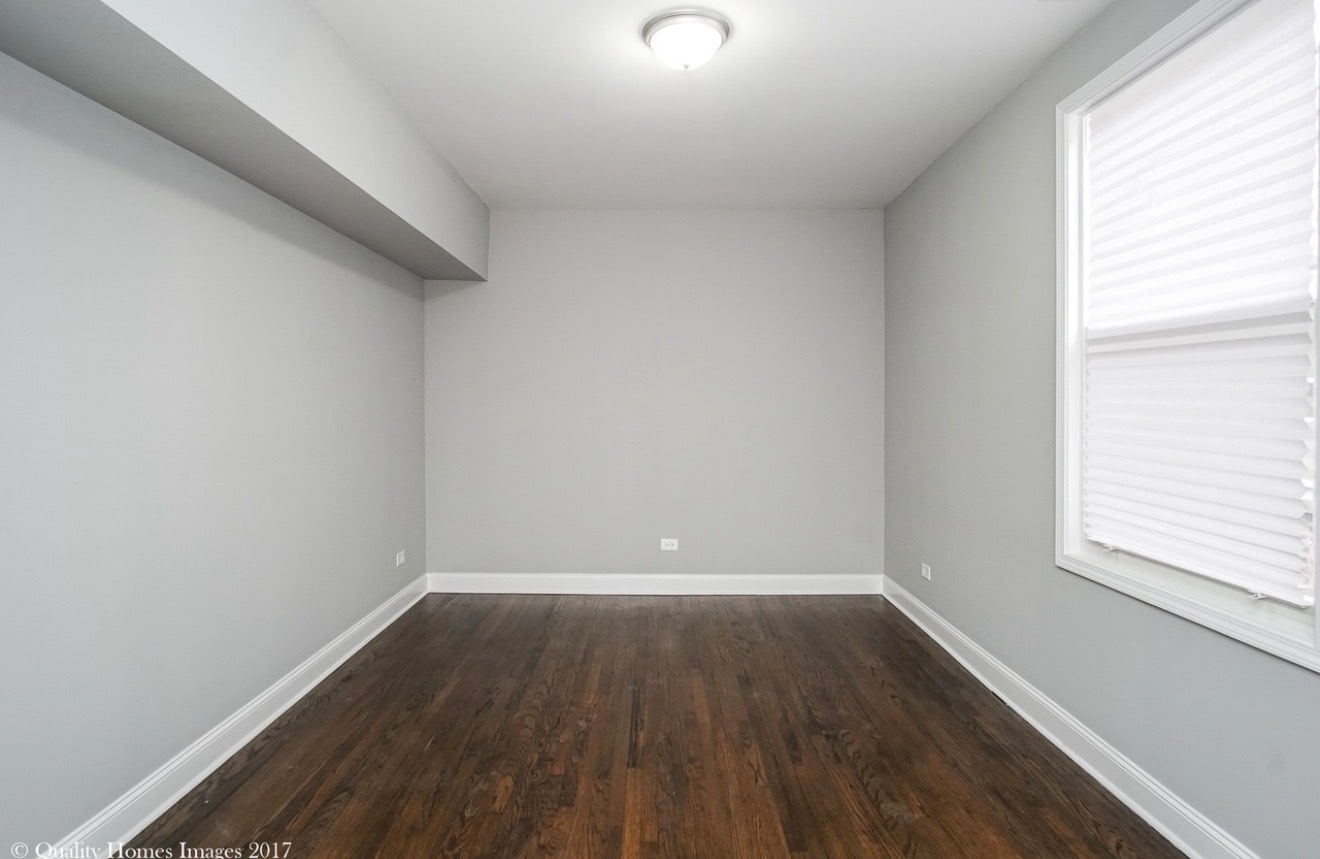 Building Photo - 1213 N Austin Blvd